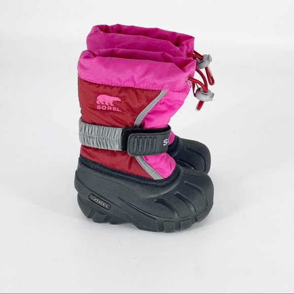 size 6 baby snow boots